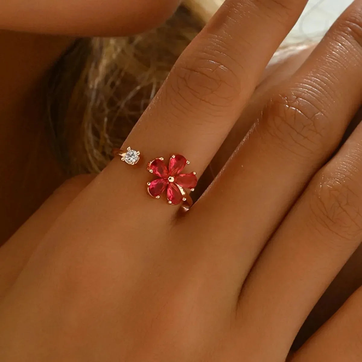 18K Gold-Plated Stainless Steel Zircon Flower Ring