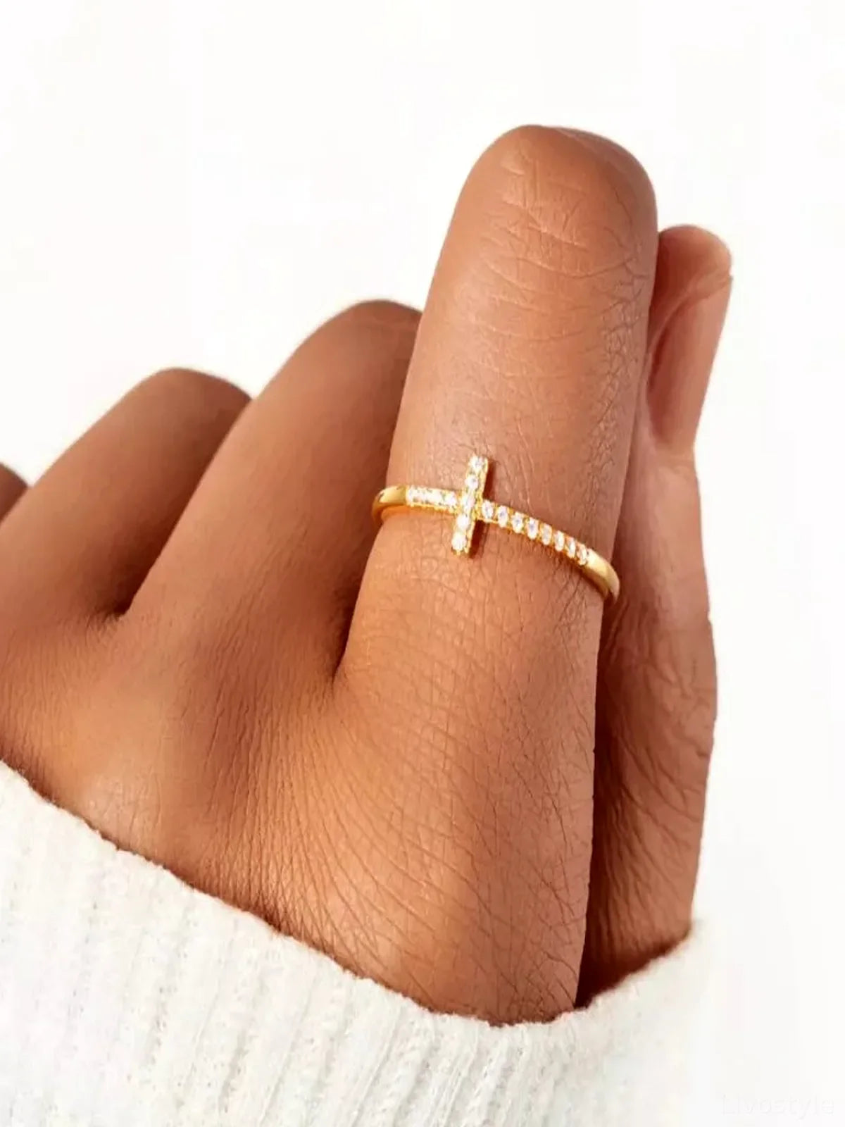 925 Sterling Silver Cross Ring — Dainty Everyday Gold