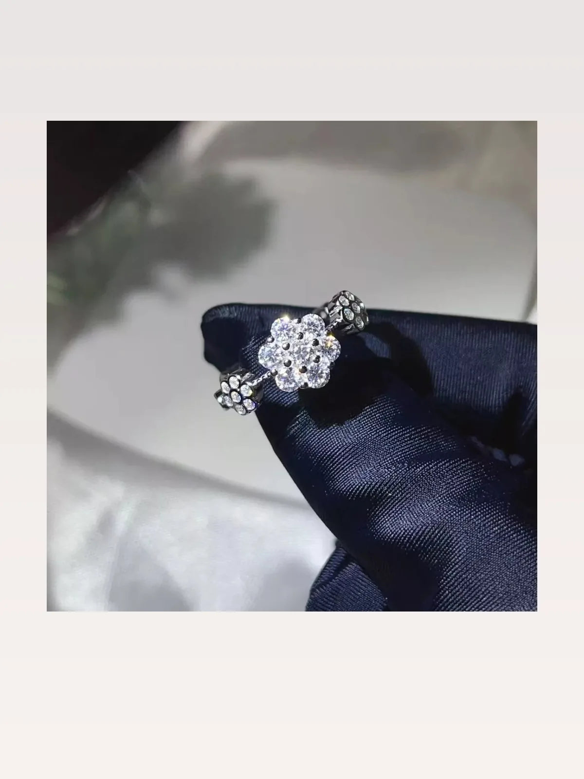 925 Sterling Silver Moissanite Flower Ring
