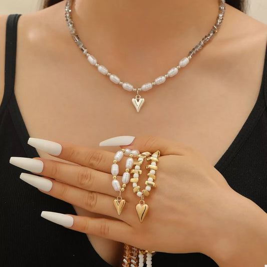 Pearl & Heart Pendant Necklace