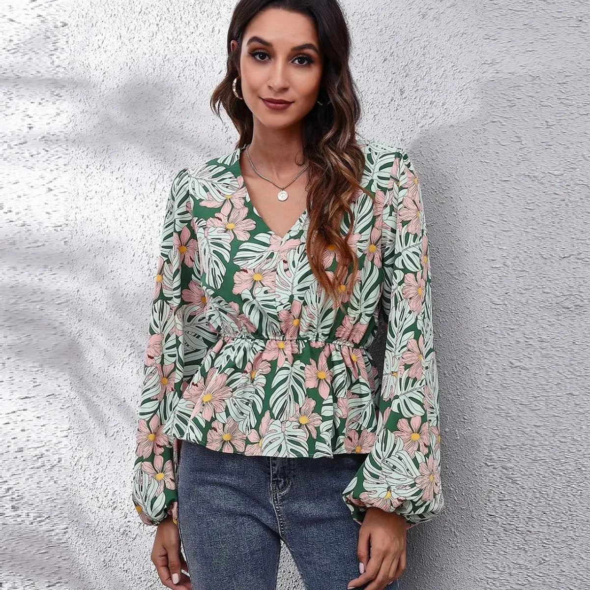 Chic Floral Peplum Blouse with Balloon Sleeves & V-Neck