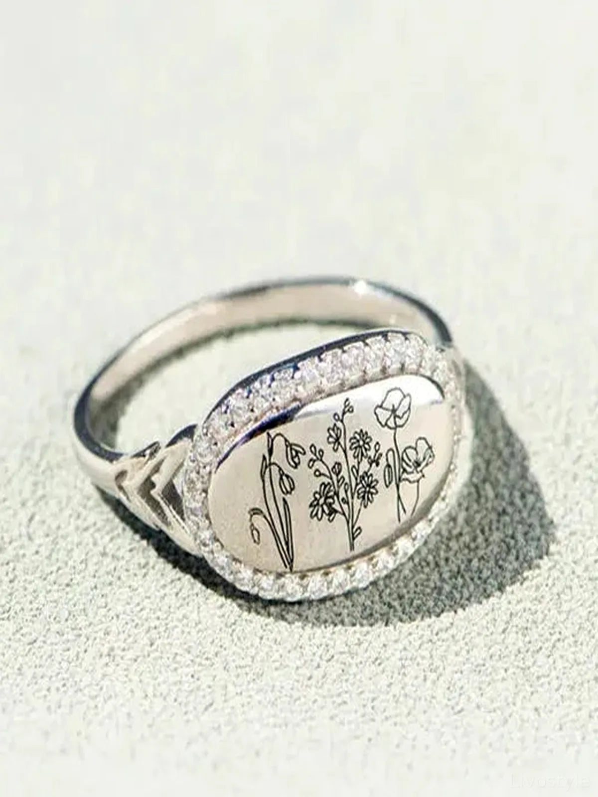 Flower Epoxy Gum Oil Inlaid Zircon Ring